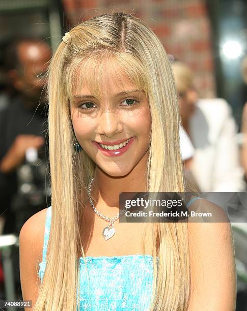 Milly Roche Milly Brown Photos and Premium High Res Pictures - Getty Images