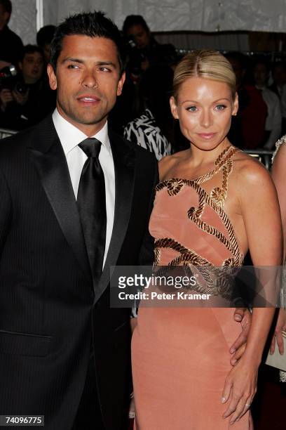 Personality/actress Kelly Ripa and husband actor Mark Consuelos attend the Metropolitan Museum of Art Costume Institute Benefit Gala "Poiret: King Of...