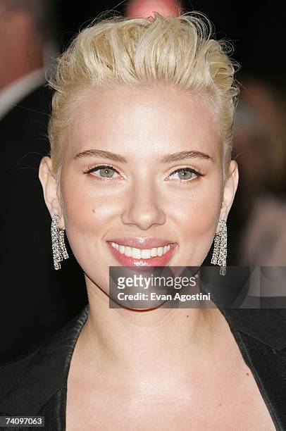 Actress Scarlett Johansson attends the Metropolitan Museum of Art Costume Institute Benefit Gala "Poiret: King Of Fashion" at the Metropolitan Museum...