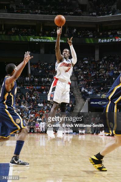 Gerald Wallace of the Charlotte Bobcats takes a jump shot against the ...