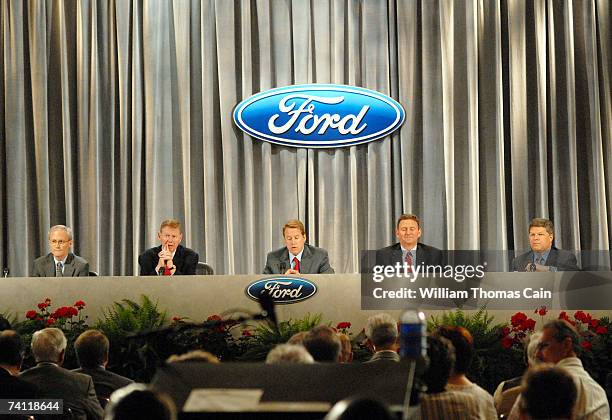 Executive Vice President and Chief Financial Officer Don Leclair, new Ford President and Chief Executive Officer Alan Mulally, Executive Chairman...