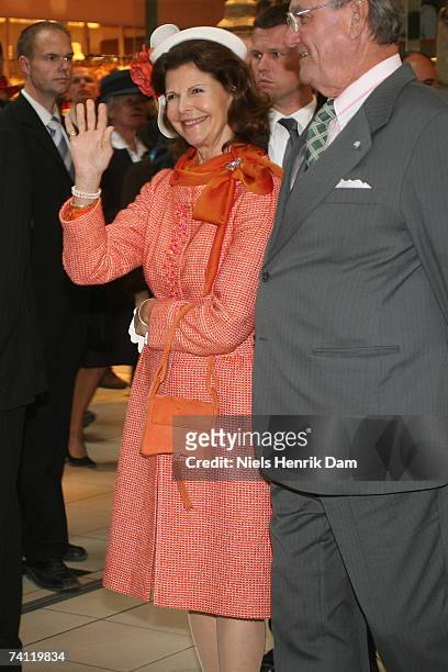 Queen Silvia of Sweden and HRH Prince Consort Henrik of Denmark visit Field's, Scandinavia's largest shopping centre on May 10, 2007 in Copenhagen,...