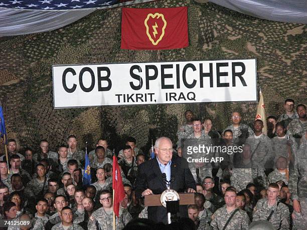 Vice-President Dick Cheney speaks to US soldiers at Contingency Operating Base Speicher, north of Baghdad, 10 May 2007, at the end of his surprise...