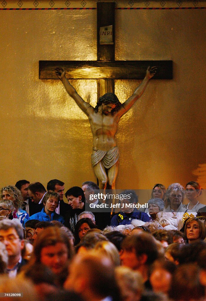 Glasgow Cathedral Service For Girl Missing In Portugal