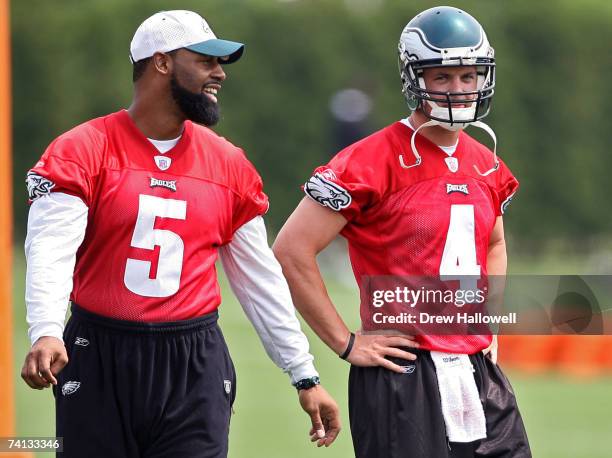 Quarterback's Donovan McNabb and Kevin Kolb of the Philadelphia Eagles have a laugh during minicamp on May 12, 2007 at the NovaCare Complex in...