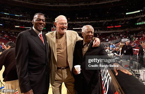 Red Kerr 42 Johnny Red Kerr Photos & High Res Pictures - Getty Images