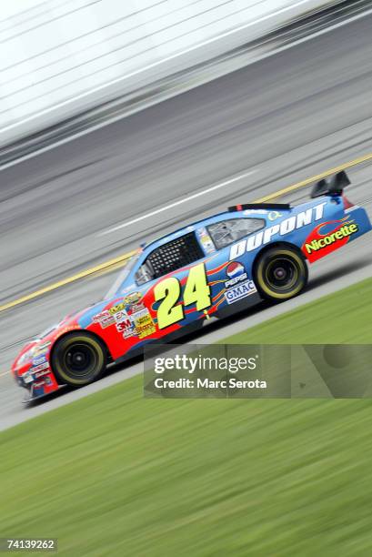 Jeff Gordon, driver of the DuPont Chevrolet, drives during the NASCAR Nextel Cup Series Dodge Avenger 500 on May 13, 2007 at Darlington Raceway in...