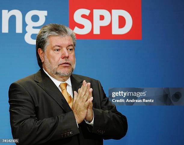 Chairman of the Social Democratic Party Kurt Beck gestures during a news conference on May 14, 2007 in Berlin, Germany. The SPD won the regional...