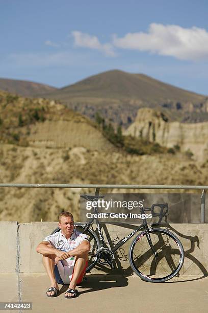 Chris Hoy of Great Britain reflects after breaking the World 500 Metre Altitude Record at the Alto Irpavi Velodrome, May 13, 2007 in La Paz, Bolivia.