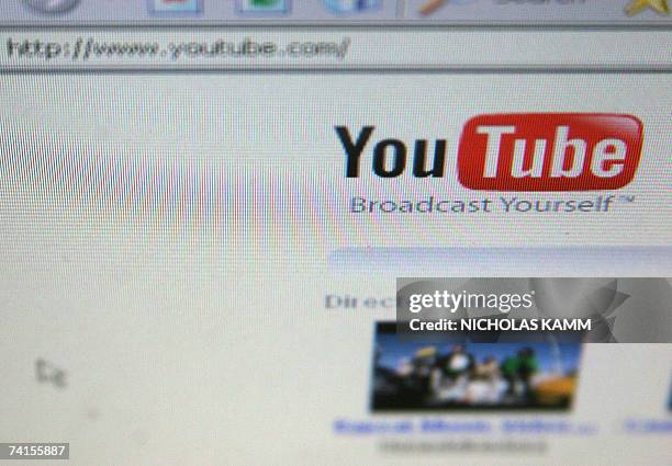 View of the homepage of the YouTube website in Washington 15 May 2007. AFP PHOTO/Nicholas KAMM