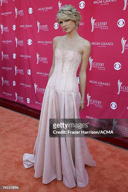 Singer Taylor Swift arrives at the 42nd Annual Academy Of Country Music Awards held at the MGM Grand Garden Arena on May 15, 2007 in Las Vegas,...