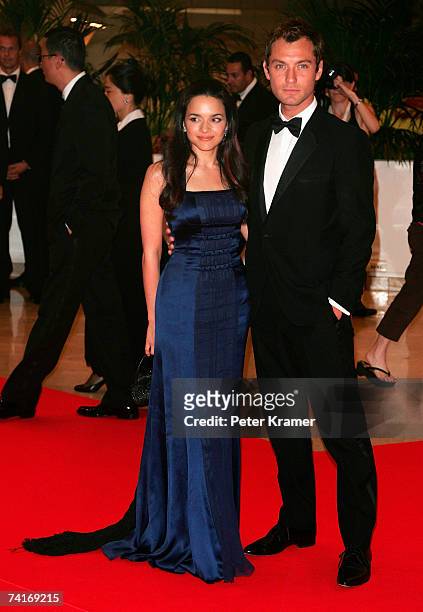 Actors Norah Jones and Jude Law arrive at 'My Blueberry Nights' party during the 60th International Cannes Film Festival on May 16, 2007 in Cannes,...
