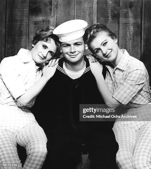 Pop Trio "The Fleetwoods" Pop Trio "The Fleetwoods"