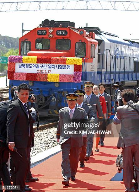 Musan Train 24 Munsan Station Stock Photos, High-Res Pictures, and Images - Getty ...