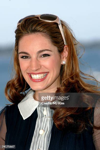 Actress Kelly Brook attends a photocall promoting the movie 'Fishtales' at the Hotel Hilton during the 60th International Cannes Film Festival on May...