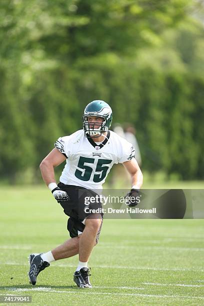 Linebacker Stewart Bradley of the Philadelphia Eagles in action during mini-camp on May 12, 2007 at the NovaCare Complex in Philadelphia,...