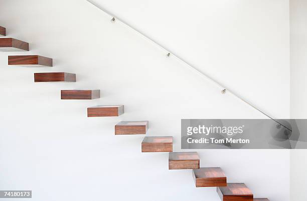 wooden staircase and handrail - tree house stockfoto's en -beelden