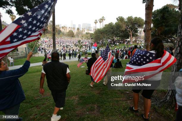 La Riots Nfl Los Angeles Riot Squad Photos and Premium High Res Pictures - Getty Images