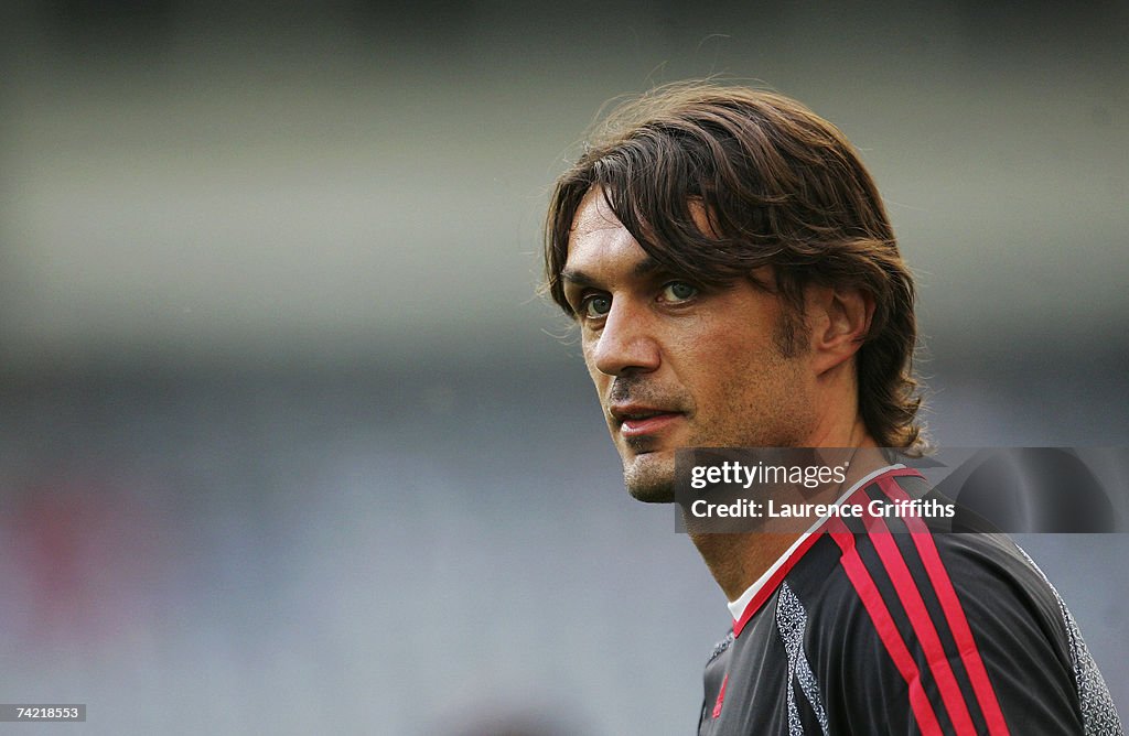AC Milan Training & Press Conference
