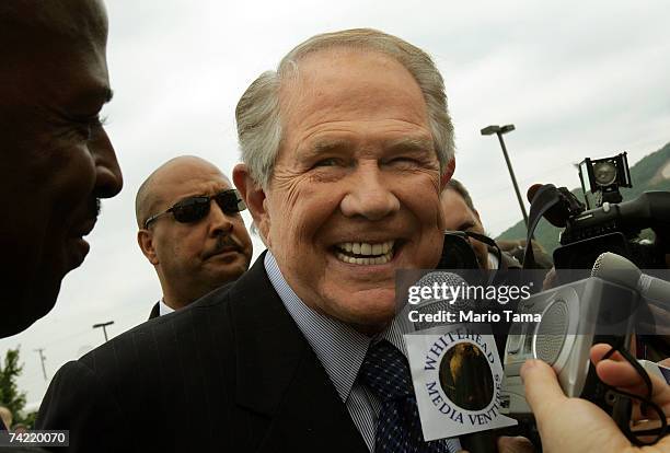 Religious broadcaster Pat Robertson arrives for the funeral of the Rev. Jerry Falwell at Thomas Road Baptist Church May 22, 2007 in Lynchburg,...