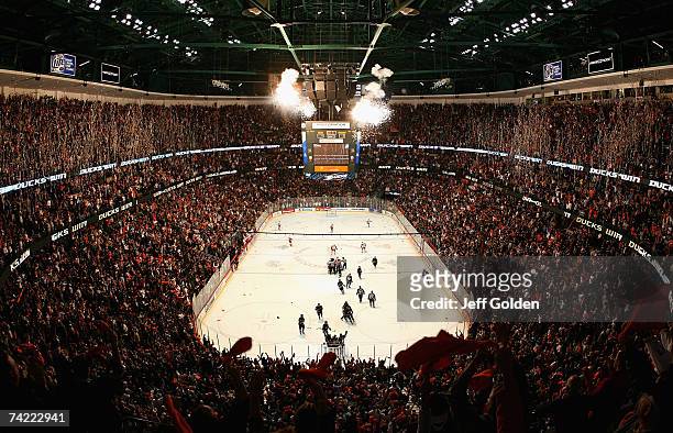 The Anaheim Ducks celebrate after defeating the Detroit Red Wings in Game Six of the 2007 Western Conference finals on May 22, 2007 at Honda Center...