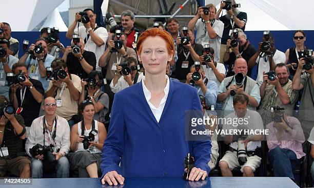 British actress Tilda Swinton poses 23 May 2007 during a photocall for Hungarian director Bela Tarr's film 'The Man from London' in the Festival...