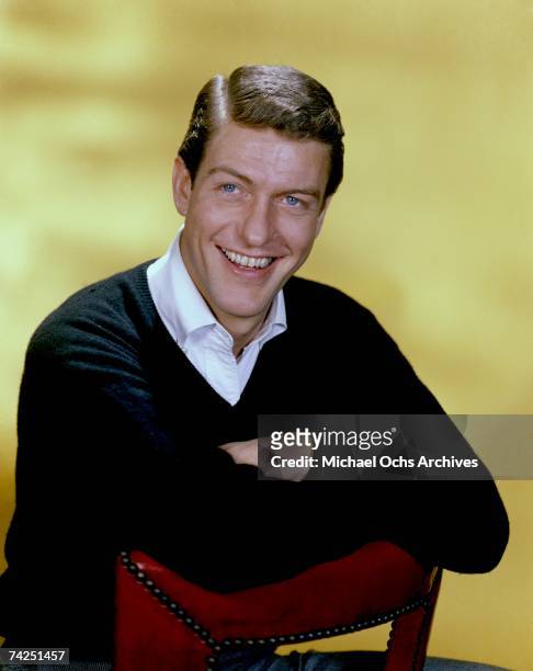 American actor Dick Van Dyke, circa 1960. )Photo by Michael Ochs Archives/Getty Images)