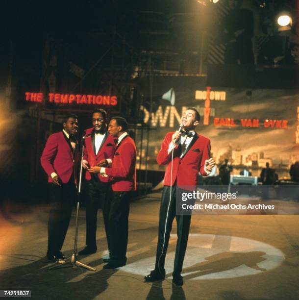 Photo of Smokey Robinson & The Miracles Photo by Cyrus Andrews/Michael Ochs Archives/Getty Images