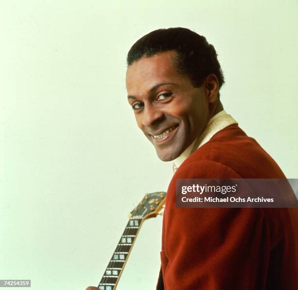 Rock and roll musician Chuck Berry poses for a portrait session in circa 1958 in Chicago, Illinois.