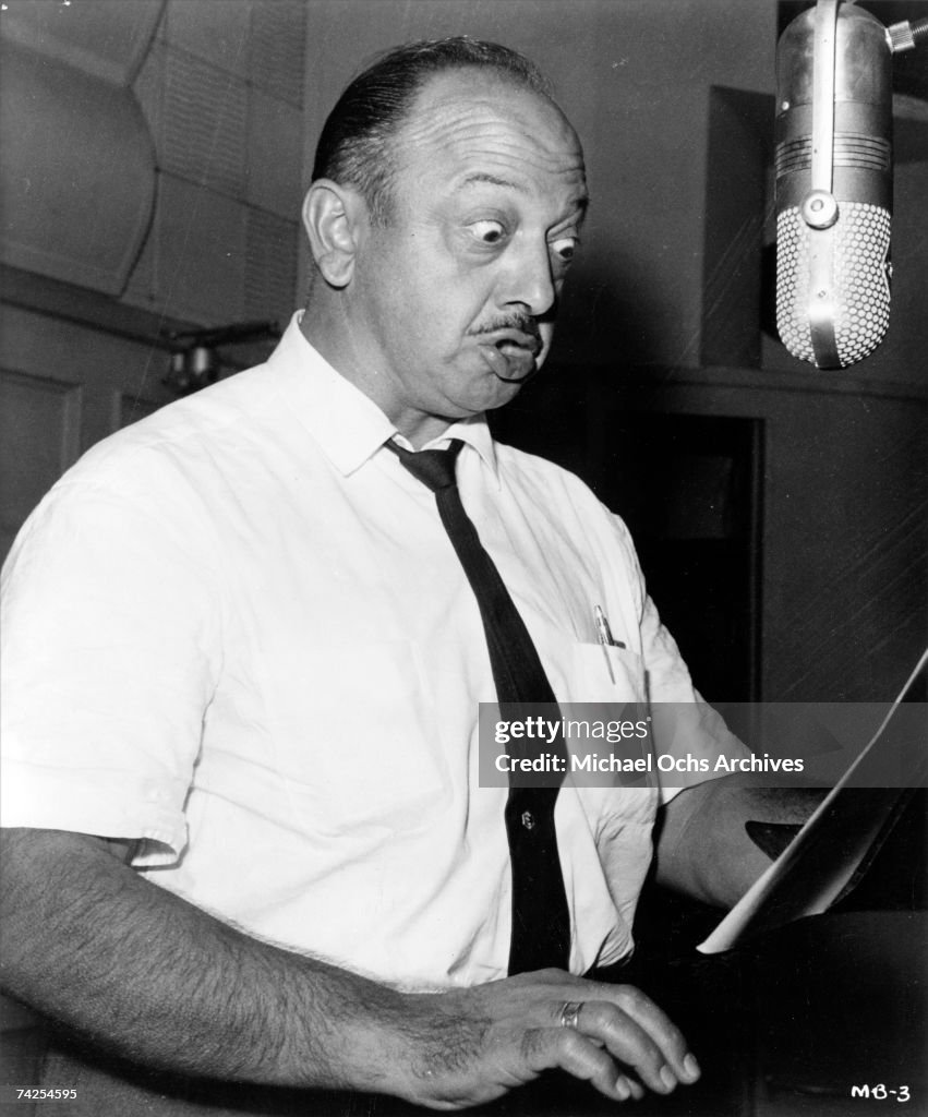 Radio and cartoon voice actor Mel Blanc in the recording studio poses... News Photo Getty Images