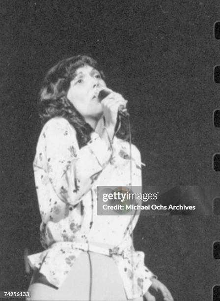 Photo of Karen Carpenter Photo by Michael Ochs Archives/Getty Images