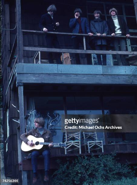 Folk rock group The Byrds Jim McGuinn, Gene Clark, David Crosby, Michael Clarke and Chris Hillman pose for a portrait circa 1965.