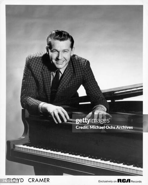 25 Floyd Cramer Stock Photos, High-Res Pictures, and Images - Getty Images