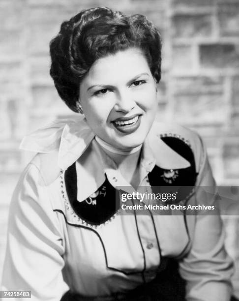 Photo of Patsy Cline Photo by Michael Ochs Archives/Getty Images