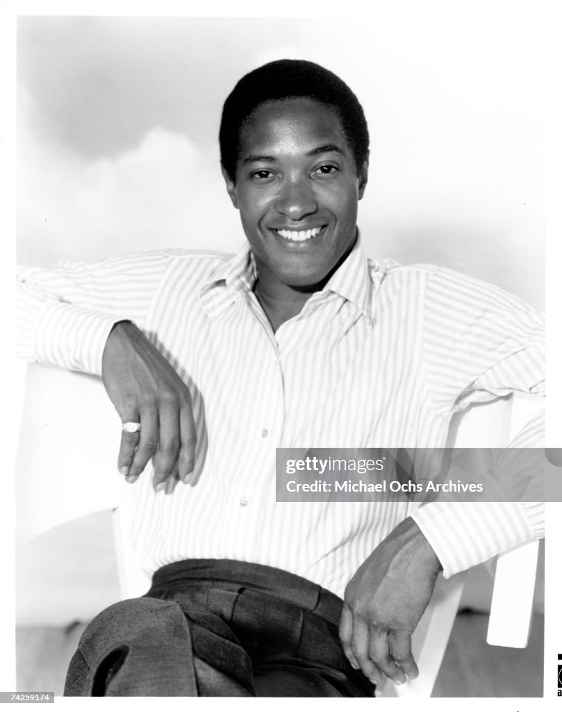 Soul singer Sam Cooke poses for a portrait circa 1960, News Photo ...