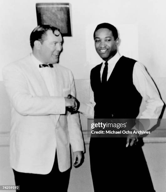 American musicians Bill Haley and Sam Cooke , circa 1958. (Photo by Michael Ochs Archives/Getty Images