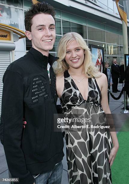 Actor Ryan Kelly and actress Carly Schroeder arrive at the premiere of Picture House's film "Gracie" on May 23, 2007 in Los Angeles, California.