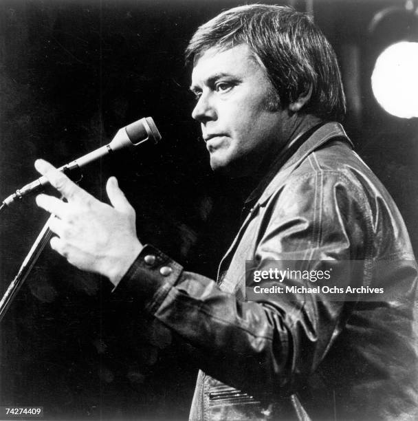 Photo of Tom T. Hall Photo by Michael Ochs Archives/Getty Images