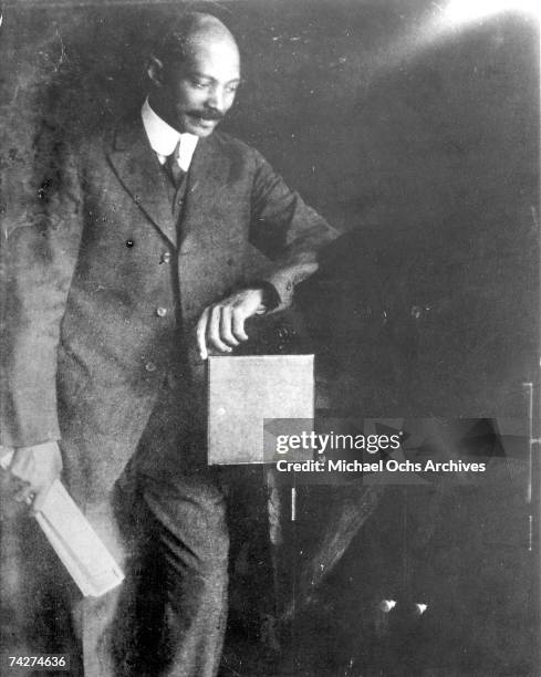 Christopher Handy William Christopher Handy Photos and Premium High Res Pictures - Getty ...