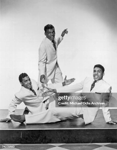 The Isley Brothers Photos And Premium High Res Pictures - Getty Images