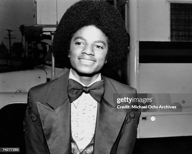 95 Michael Jackson 1976 Photos & High Res Pictures - Getty Images