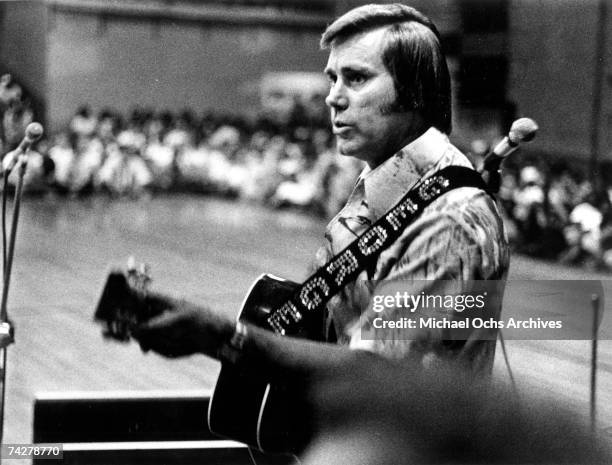 Photo of George Jones Photo by Michael Ochs Archives/Getty Images