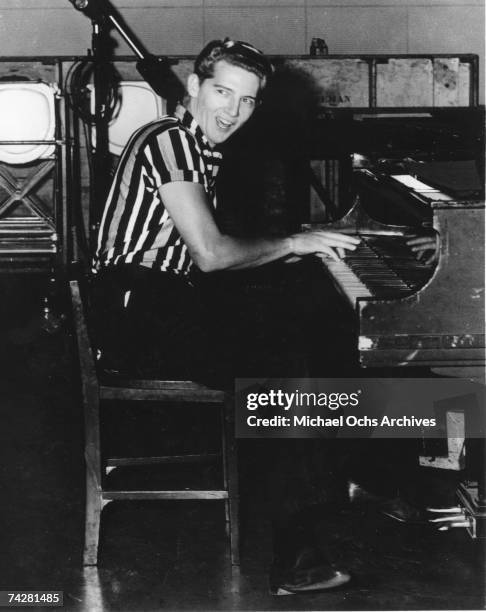 Photo of Jerry Lee Lewis Photo by Michael Ochs Archives/Getty Images