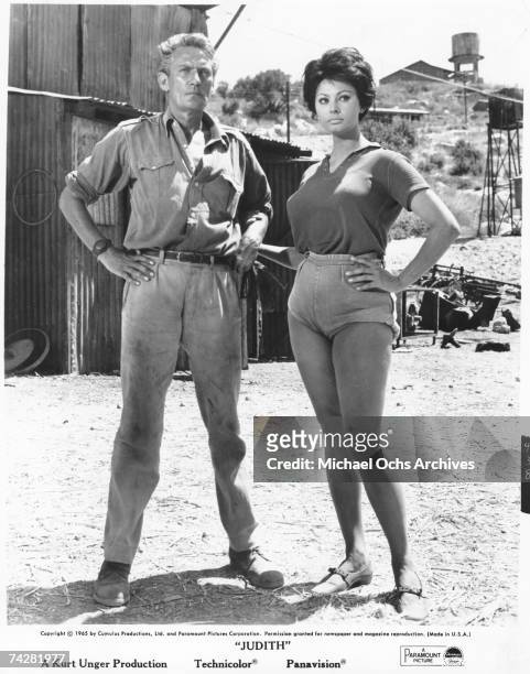 Actors Sophia Loren and Peter Finch star in the film 'Judith'. Photo by Michael Ochs Archives/Getty Images
