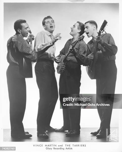 The Tarriers Bob Carey, Vince Martin, Erik Darling and Alan Arkin pose for a portrait circa 1957 in New York City, New York.