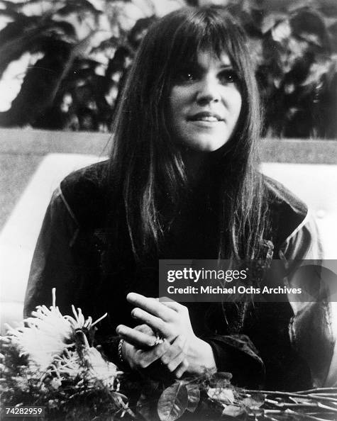 Singer songwriter Melanie poses for a Neighborhood Records publicity