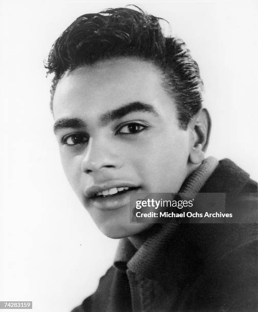 Singer Johnny Mathis poses for a portrait circa 1958. News Photo ...