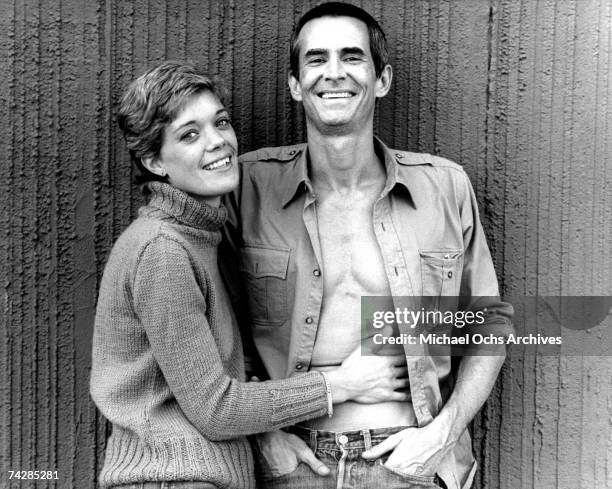 Photo of Anthony Perkins with wife Berry Berenson. Photo by Michael Ochs Archives/Getty Images