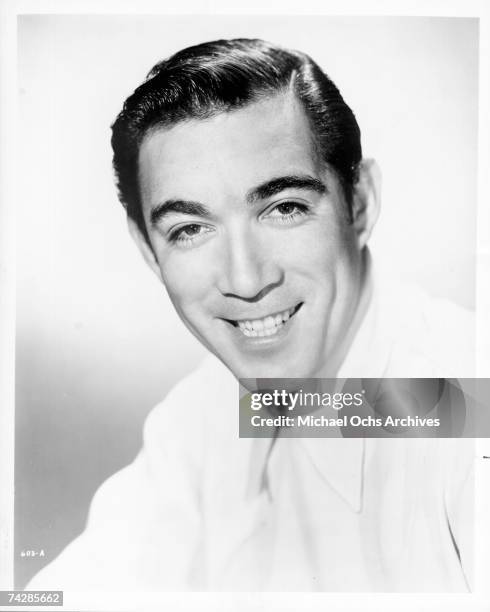 Photo of Anthony Quinn, Anthony Quinn circa 1950s Photo by Michael Ochs Archives/Getty Images