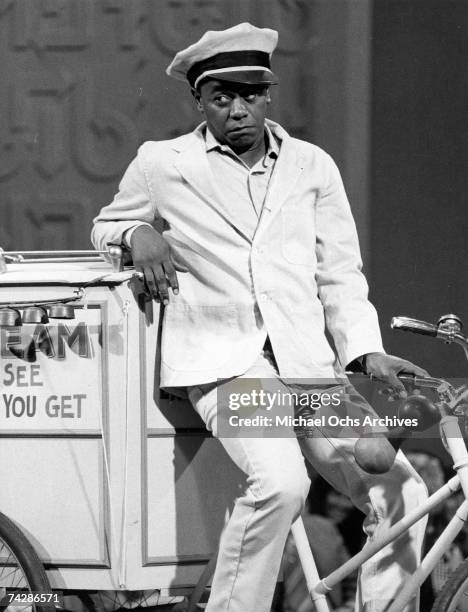 Flip Wilson Photos Photos and Premium High Res Pictures - Getty Images